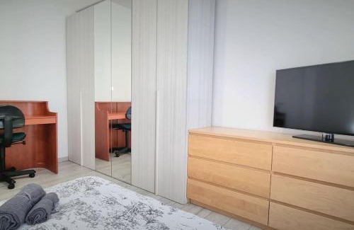Affori Apartment | Dream Apartments Fantastico Appartamento Milano con 2 camere matrimoniali e 2 bagni privati