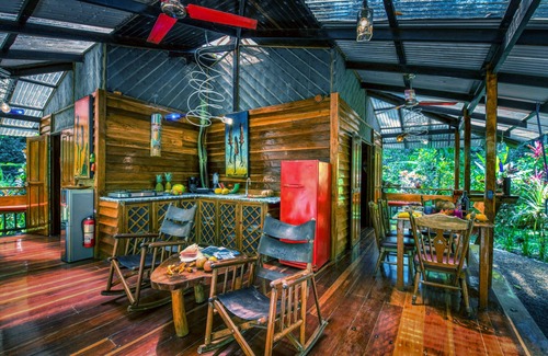 Manzanillo House | Family-Friendly Dream Caribbean House with Spa and Breakfast