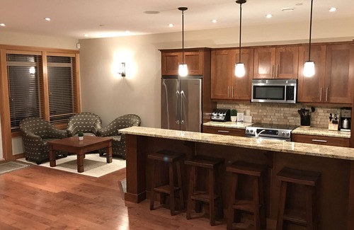 Silver Star Mountain Ski Chalet | Ultimate Dream Catcher Mountain Chalet with Pool & Spa