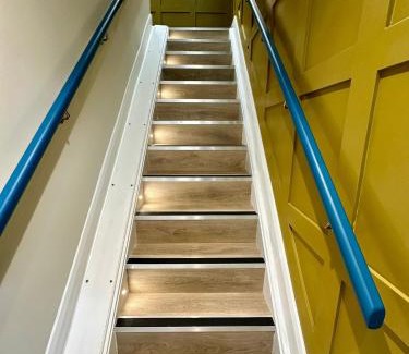 Downpatrick Apartment | Cozy Dream Catcher One Bedroom Apartment for Families