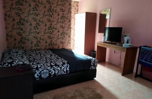 Kampung Kedawang Hotel | Convenient Stay Near Cenang & Tengah Beach with Ocean Views