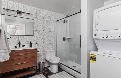 Luray House | Dream Dome - Romantic Getaway Near National Park, Pet Friendly