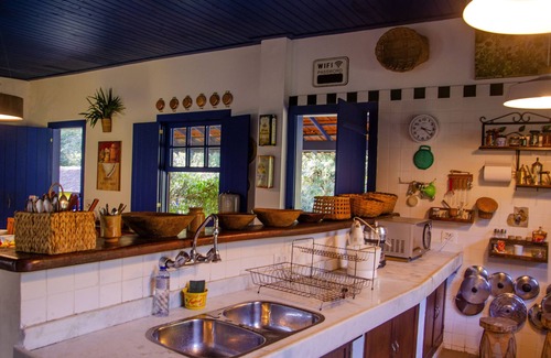 Visconde de Maua Cottage | Exclusive Riverfront Retreat at Dream Farm in Visconde de Mauá