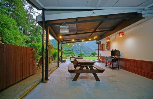Jeongeup House | Dream Garden Private Pension