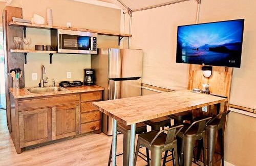 Seguin Other | Dream Glamping Destination: Stunning Tented Cabin on the Geronimo Creek in Seguin, Texas