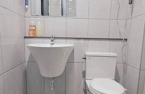 Hoehyeon-dong House | Eco-Friendly Dream Guest House with Breakfast & Family Perks