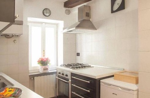 Citta Alta Apartment | Comfortable Dream House: Pet-Friendly Family Retreat