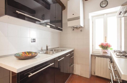 Citta Alta Apartment | Comfortable Dream House: Pet-Friendly Family Retreat