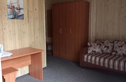 Yablunytsya House | Guest Rated: 10/10 Dream House with Family-Friendly Amenities