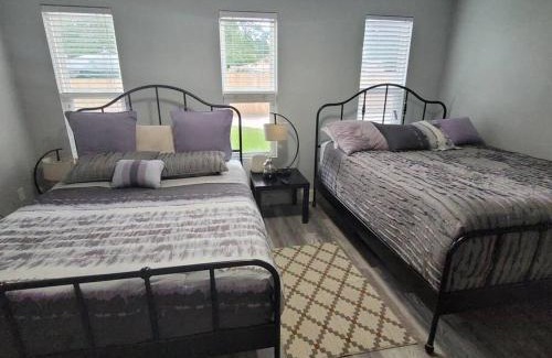 Fort Walton Beach House | Spacious Dream House for Groups with 10/10 Guest Rating