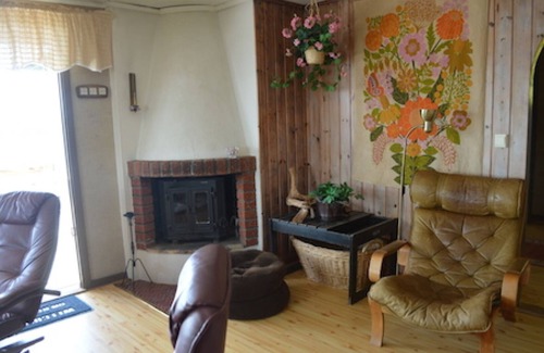 Norrkoping Municipality House | Idyllic Retreat in the Skerries of St: Anna with Ocean Views