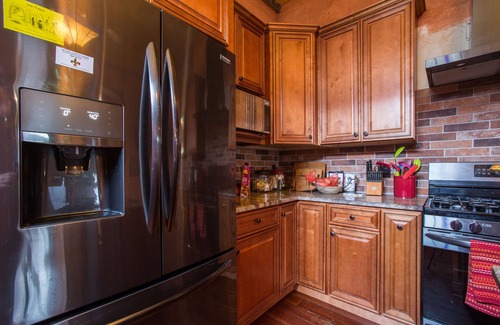 Garden District House | Ideal Stay in Irish Channel with Family-Friendly Amenities