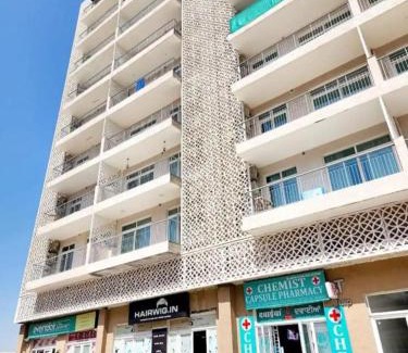 Mohali Apartment | Cozy Dream Nest: Pet & Child Friendly Getaway