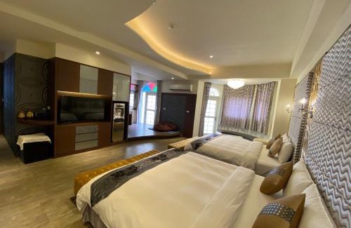 Magong Bed & Breakfast | Scenic Ocean View B&B with Pool & Hot Tub - Rated 10/10