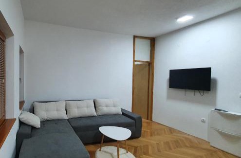 Bosnia Apartment | Kid-Friendly Retreat at Dream On - Rated 10/10 by Guests
