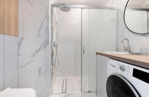 Bydgoszcz Apartment | Cozy Dream Team Nordic Haven: Pet-Friendly & Accessible