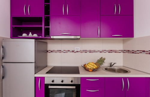 Lepetane Villa | Relaxing Ocean View Apartments - Purple Studio Getaway