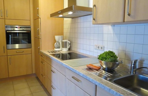 Neumagen-Dhron Apartment | Comfortable 3-Bed Apartment at Haus Berghof for Families