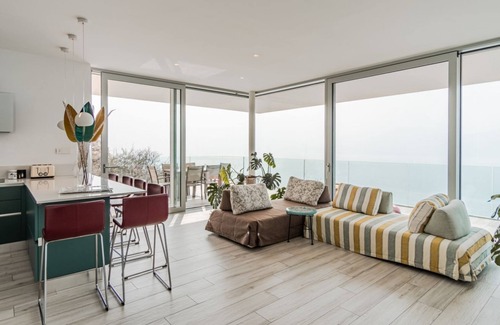 Brenzone sul Garda Villa | Serene Villa with Dream Views, Infinity Pool & Nature Retreat