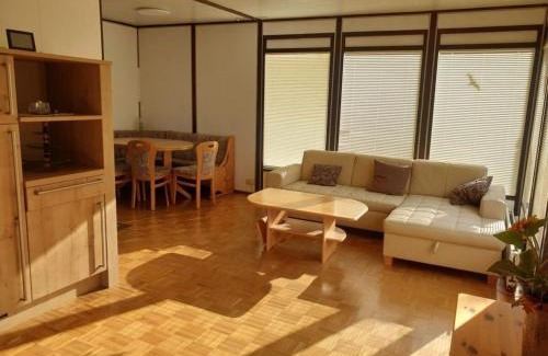Feriendorf Hennesee Apartment | Scenic Retreat with Dream View of Hennesee Lake