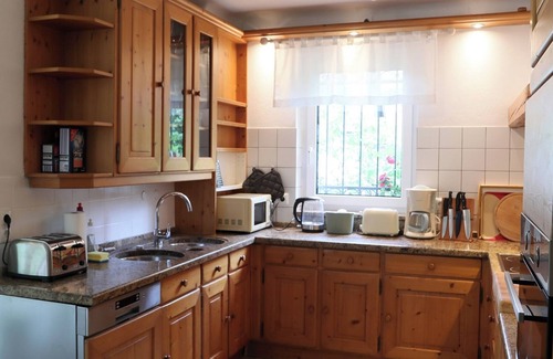 Stockdorf Villa | Dream villa Munich-Stockdorf 22 min to center - 290 m² living space pool sauna