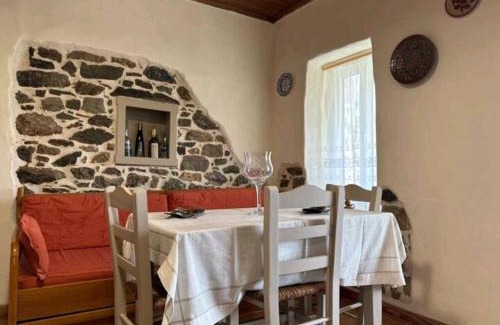 Kymi-Aliveri House | Pet-Friendly Dreamcatcher: Guest Rated 10/10 Experience