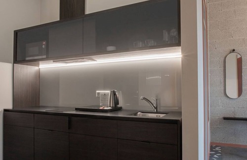 Old Town Apartment | Elegant Dreamer Apartment with Spa & Hot Tub in Kaunas