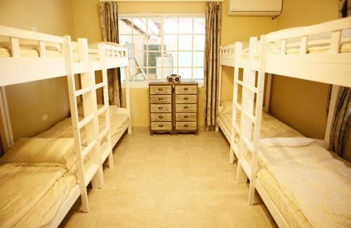Koror Bed & Breakfast | Family-Friendly Retreat at DreamHouse - Perfect for Kids
