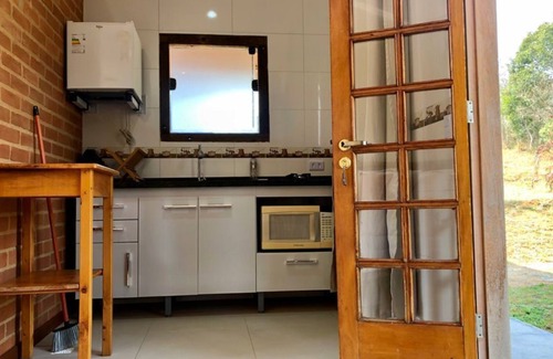Santo Antonio do Pinhal Ski Chalet | Cozy Dreams Chalet: Pet-Friendly & Family-Ready Retreat