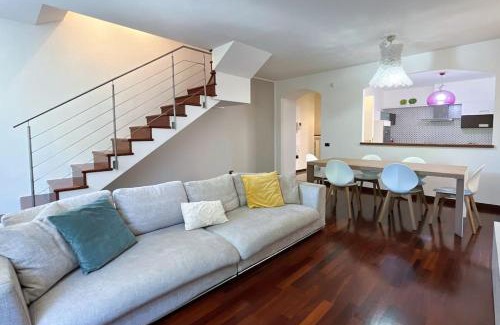 Malgrate Apartment | Tranquil Retreat at Dreams on the Lake - Family Friendly