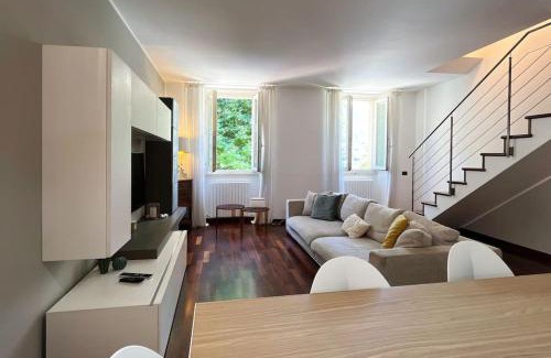 Malgrate Apartment | Tranquil Retreat at Dreams on the Lake - Family Friendly