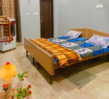 Mohangarh House | Budget-Friendly Dreams Stay with Breakfast & Family Amenities