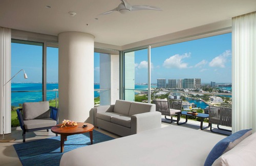 Cancun Resort | Relaxing Dreams Vista Cancun Golf & Spa Resort Awaits You