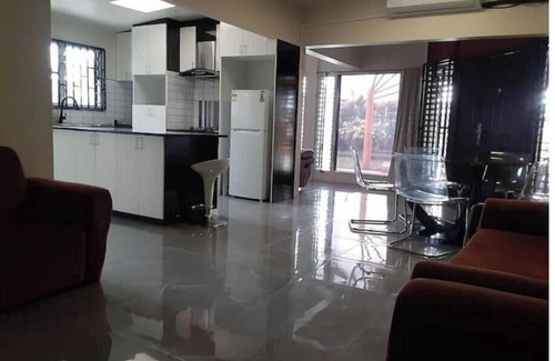 Suva House | Family-Friendly Dreamwell with High-Speed Internet Access