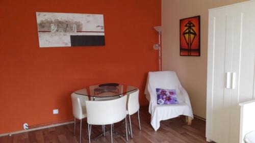 Liboc Apartment | Charming Dreamy Apartment: Rated 9.4/10 with Restaurant