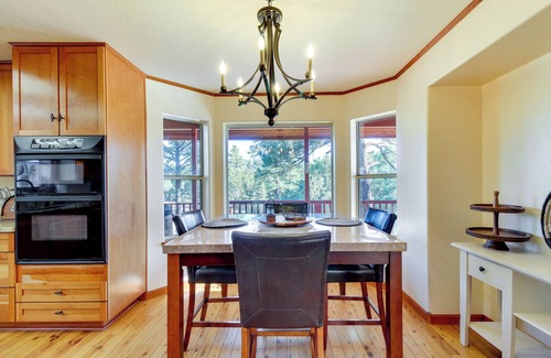 Show Low Cabin | Enchanting Show Low Cabin with Deck on Expansive Grounds