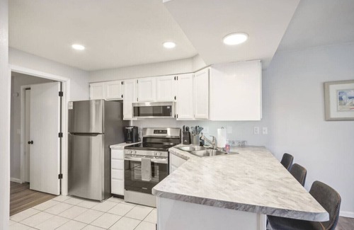 Lake Delton Condo | Family & Couple Retreat at Dreamy Dells Oasis
