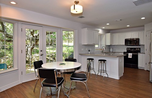 Dripping Springs House | Experience Dreamy Dripping Springs: Pet-Friendly Retreat