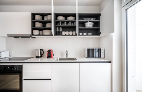Gundeldingen Apartment | Inviting Gundeldingen 4 Room Near Basel Main Station