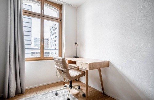 Gundeldingen Apartment | Inviting Gundeldingen 4 Room Near Basel Main Station