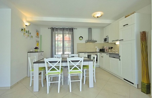 Liznjan Villa | Enchanting Zelda Retreat with Pool and Scenic Greenery