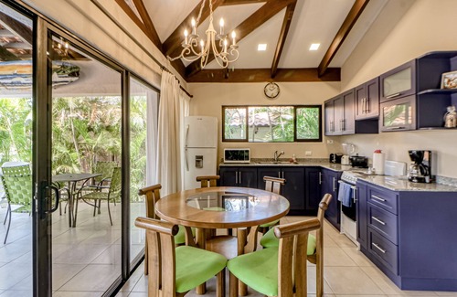 Playa Hermosa Villa | Beachfront Villa with Private Pool & Free WiFi Awaits You
