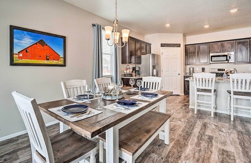 Windsor House | Idyllic Windsor Home with Grill - 10/10 Guest Rated