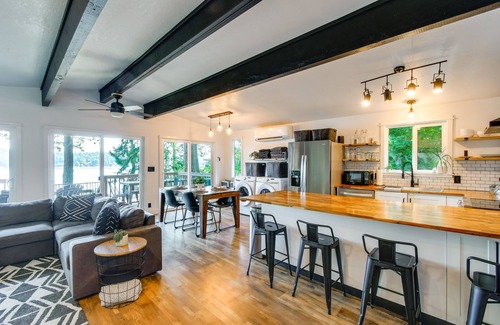 Olympia Cabin | Idyllic Wooded Cabin with Private Beach & Kayaks – Rated 9.8