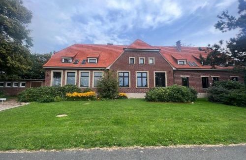 Raesfeld Apartment | Relax at Dreckerhook: Oceanfront Oasis to Unwind