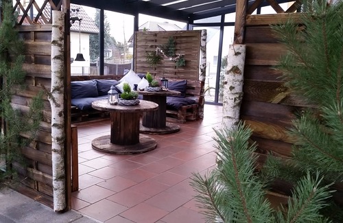 Cottbus House | Comfortable Dreibettzimmer at Hotel Willmersdorfer Hof