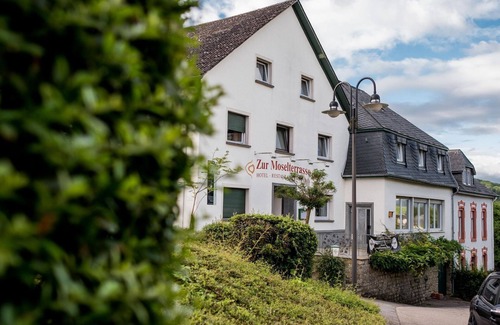 Palzem House | Cozy Triple Room with Ocean View - Sleep & GO Zur Moselterrasse