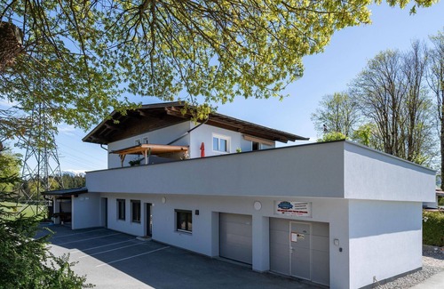 Angath Apartment | Discover Dreiländerblick Appartement with Family-Friendly Amenities