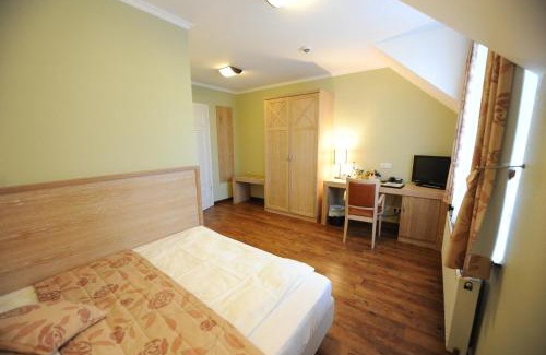 Kirchseelte Hotel | Discover Dreimädelhaus in Kirchseelte - 4-Star Comfort