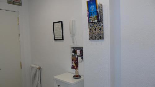 Logrono City Centre Apartment | Child-Friendly Retreat at Dres Castroviejo Peatonal